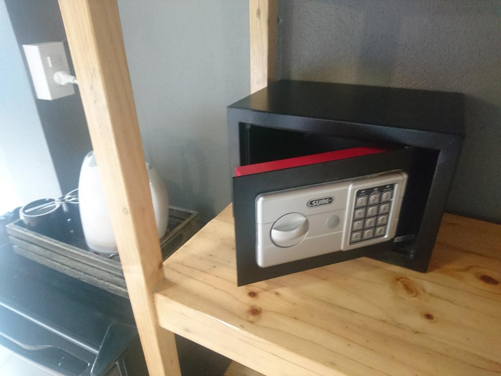 ターペー ゲート ロッジ チエンマイ エクステリア 写真
